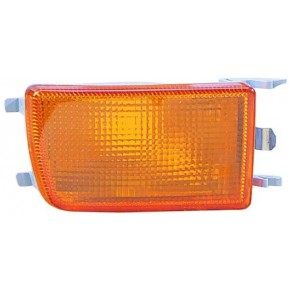 Указатель поворота нижний правый в бампер желтый Volkswagen Vento