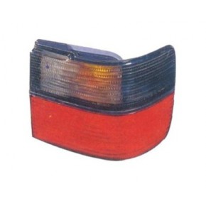 Задний фонарь внешний правый тонированный Volkswagen Vento