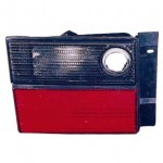 Задний фонарь внутренний правый красно - тонированный Volkswagen Vento