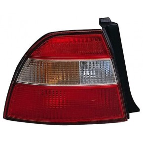 Задний фонарь внешний левый (cd) Honda Accord 5 CD