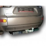 Фаркоп для MITSUBISHI OUTLANDER XL (CW0) 2007-2012 (C НЕРЖ. ПЛАСТИНОЙ) (без электрики)