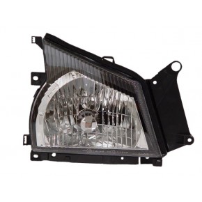 Противотуманная фара правая Isuzu NPR / NHR