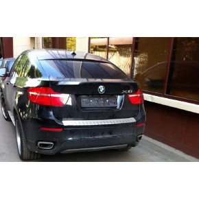 Накладка на задний бампер профилированная с загибом для BMW X6 (E71) (2008-)