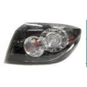 Задний фонарь внешний правый (хэтчбэк) прозрачный с led (светодиоды) габарит , стоп сигнал Mazda 3 - 1 поколение