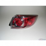 Задний фонарь внешний правый (хэтчбэк) Mazda 3 - 2 поколение