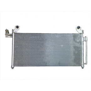 Конденсатор (радиатор) кондиционера Mazda 323 / 323F / Protege
