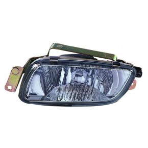 Противотуманная фара левая Mitsubishi Pajero - 3 поколение