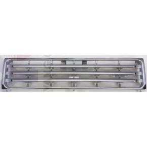 Решетка радиатора хром Mitsubishi Pajero - 2 поколение