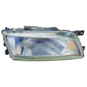 Правая фара без корректора Nissan Almera N15