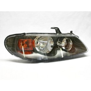 Правая фара под корректор внутри черная Nissan Almera N16E