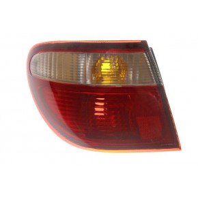 Задний фонарь внешний левый (седан) Nissan Almera N16E