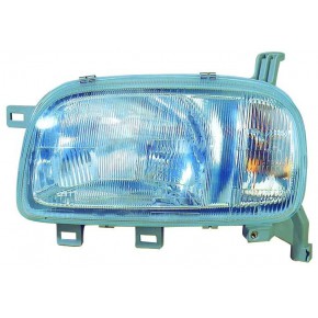 Правая фара +/- под корректор Nissan Micra