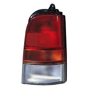 Задний фонарь внешний левый (универсал) Nissan Sunny Y10 универсал