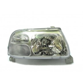 Правая фара +/- под корректор Suzuki Grand Vitara Chevrolet Tracker