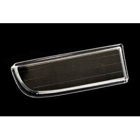 Стекло фары противотуманной правое (бензин) BMW E38
