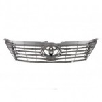 Решетка радиатора (оригинал) Toyota Camry V50