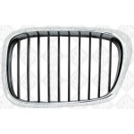 Решетка радиатора левая хром - черная BMW E39