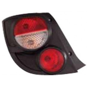 Задний фонарь внешний левый с черным ободком (хэтчбэк) Chevrolet Aveo T300