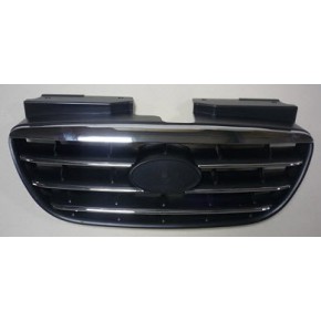 Решетка радиатора хром черная Hyundai Elantra - 4 поколение