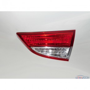 Задний фонарь внутренний правый Hyundai Elantra / Avante - 5 поколение