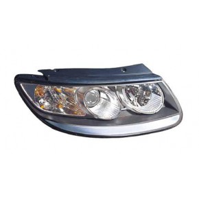 Правая фара +/- корректор внутри черная Hyundai Santa FE - 2 поколение