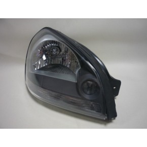 Правая фара Hyundai Tucson