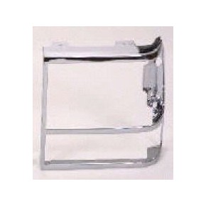 Решетка радиатора левая хром Ford Explorer