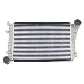 Радиатор охлаждения (интеркулер) Audi A3 8P