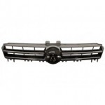 Решетка радиатора с хромированным молдингом Volkswagen Golf 7