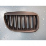 Тюнинг - решетка радиатора правая черная BMW E53 X5