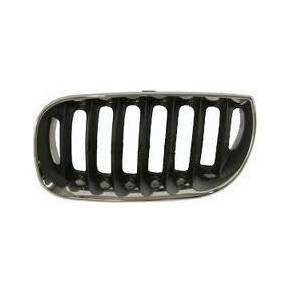 Решетка радиатора левая хром - черная BMW E83 X3