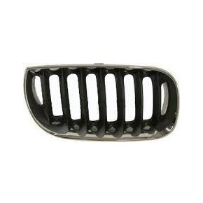 Решетка радиатора правая хром - черная BMW E83 X3