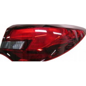 Фонарь задний внешний правый (седан) Opel Astra J