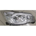 Фара правая с регулирующим мотором (ксенон) с led (светодиоды) Subaru Forester