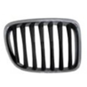 Решётка радиатора правая хром чёрная BMW E84 X1