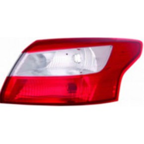 Фонарь задний внешний правый (седан) Ford Focus - 3 поколение