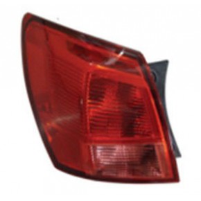 Фонарь задний внешний левый Nissan Qashqai