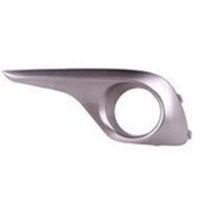 Решётка в передний бампер левая с отверстиями под птф серебристая Toyota HighLander - 2 поколение