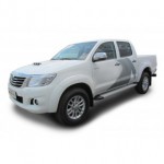 Защита переднего бампера d57 радиусная Toyota Hilux