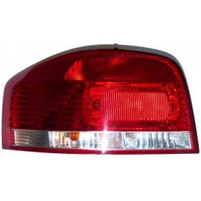 Фонарь задний внешний левый красно-белый (3дв) Audi A3 8P