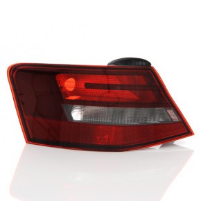 Фонарь задний внешний левый (3дв) Audi A3 8V