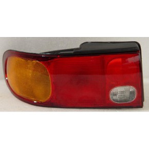 Фонарь задний правый Mitsubishi Lancer 5 универсал