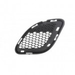 Решётка в передний бампер правая srt Jeep Grand Cherokee - 4 поколение WK2