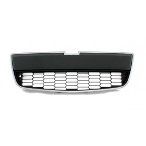 Решётка в передний бампер нижняя хром/черная Chevrolet Aveo T300