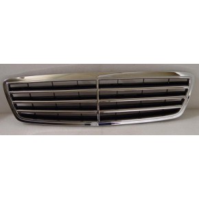 Решётка радиатора хром/черная Mercedes W203