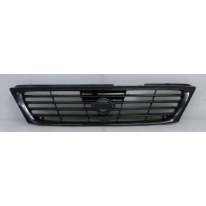 Решётка радиатора Nissan Sunny B14
