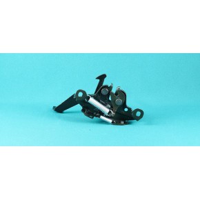 Замок капота Nissan Maxima QX CA33