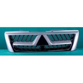 Решётка радиатора Mitsubishi Pajero - 3 поколение