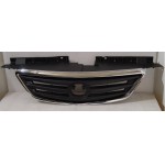 Решётка радиатора Mazda MPV