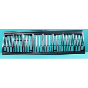 Решётка радиатора хром Jeep Cherokee - 1 поколение XJ